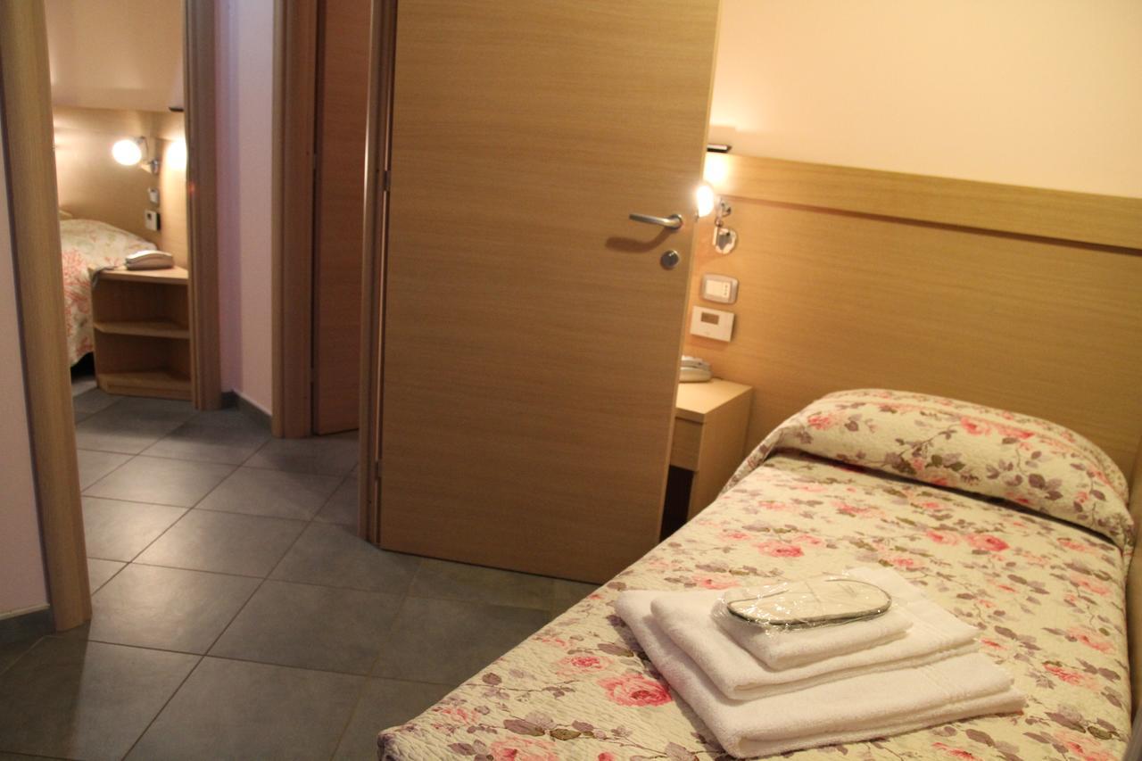 Albergo Verdi Novi Ligure Luaran gambar