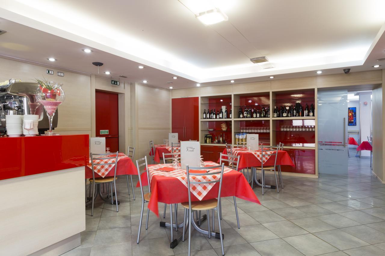 Albergo Verdi Novi Ligure Luaran gambar